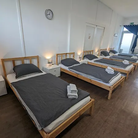 Spacious In Perfect For Long Apartment