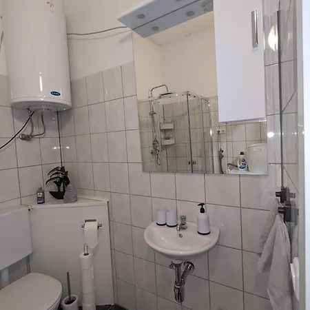 Spacious In Perfect For Long Apartman *