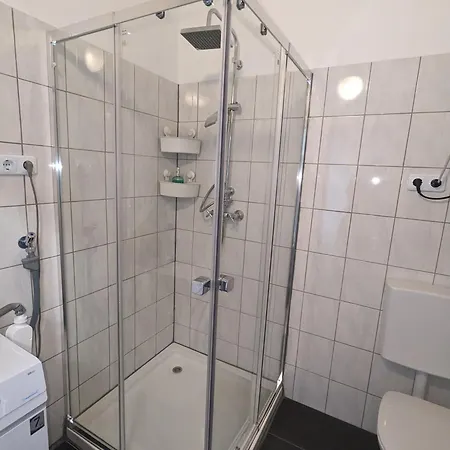 Spacious In Perfect For Long Apartman *