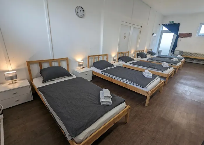 Spacious In Perfect For Long Daire