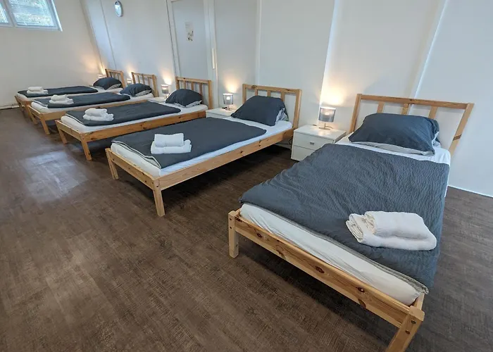 アパート Spacious In Perfect For Long *