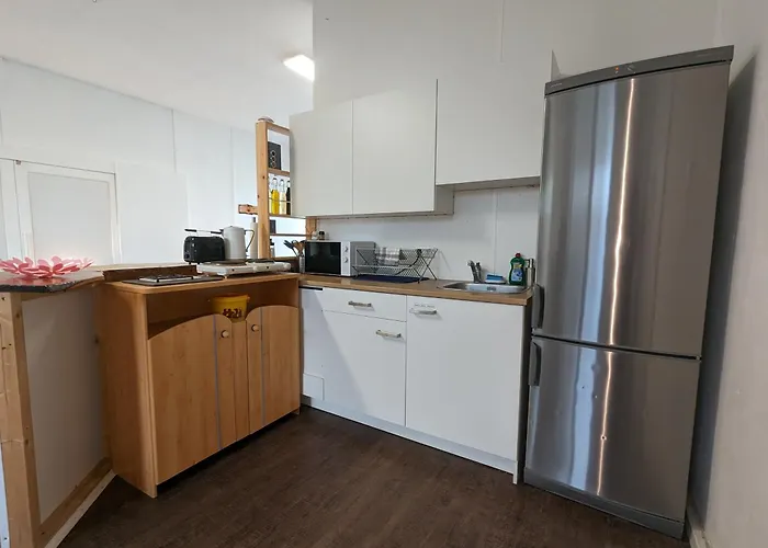 Spacious In Perfect For Long